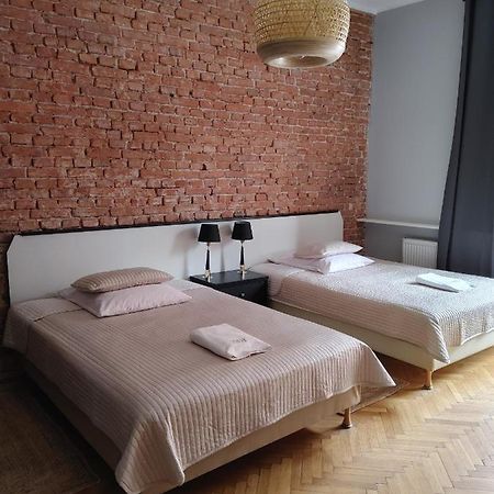 Finger Guest Rooms Krakow Luaran gambar